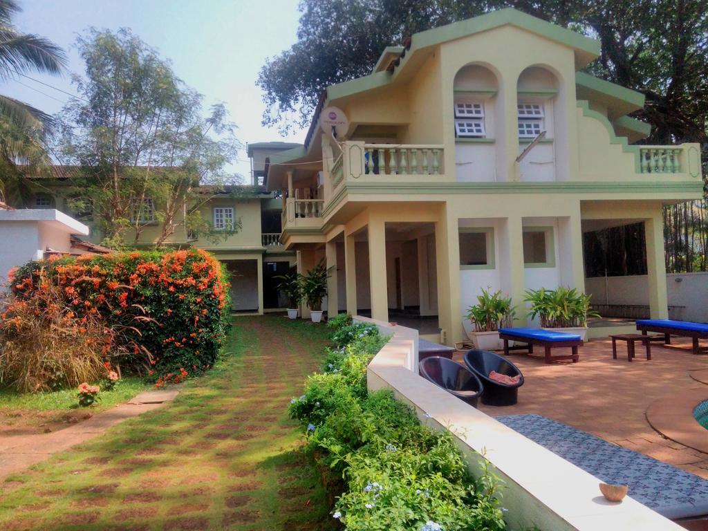 Flower Holiday Home In Landmark Dawn Calangute Exterior photo